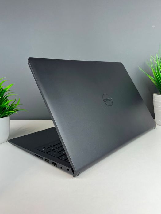 Ноутбук Dell Для работы и учебы  Intel Core i5 70047а076