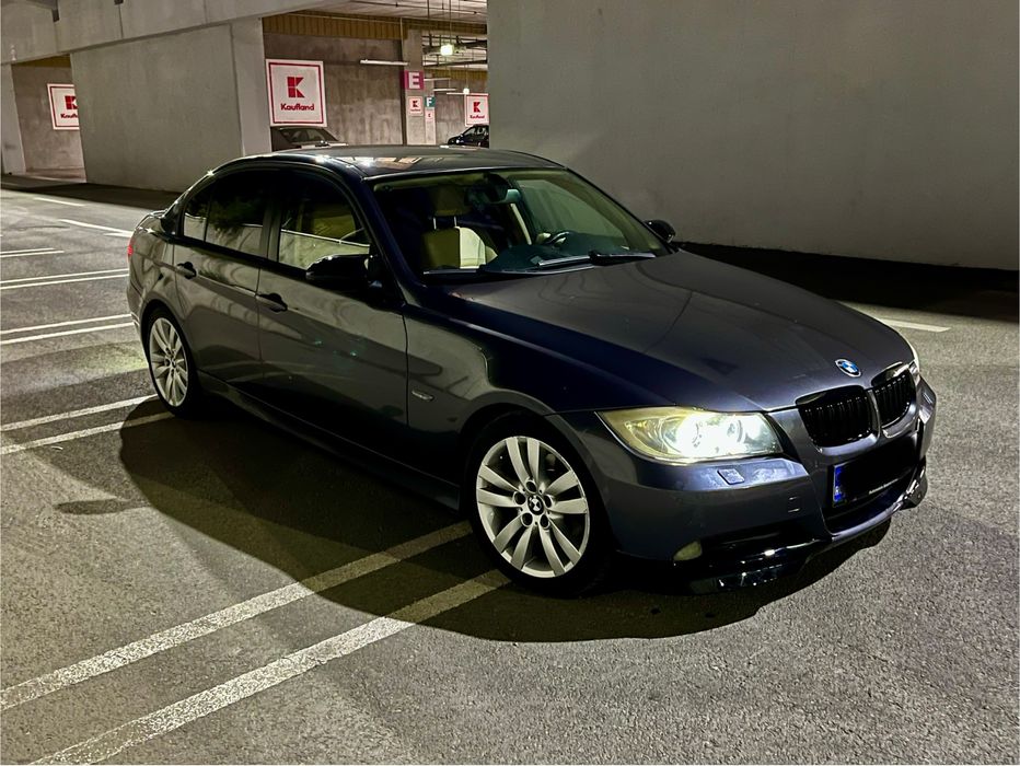 Bmw E90 320d automat