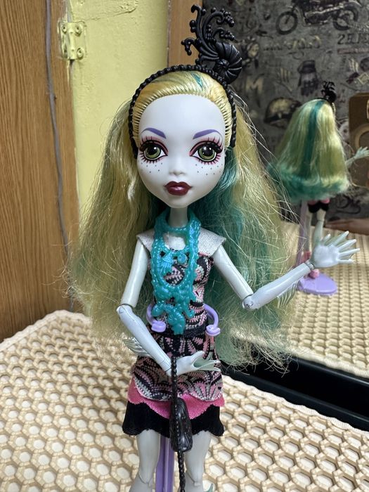Продам куклу  монстр хай!