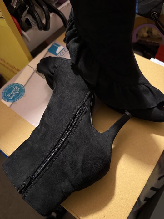 Ghete deosebite dama marime 38