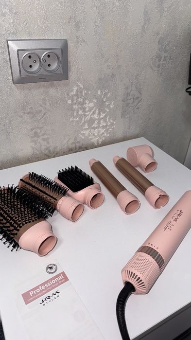 Original JRM styler 6 ta nasadkasi bor. Holati yengi