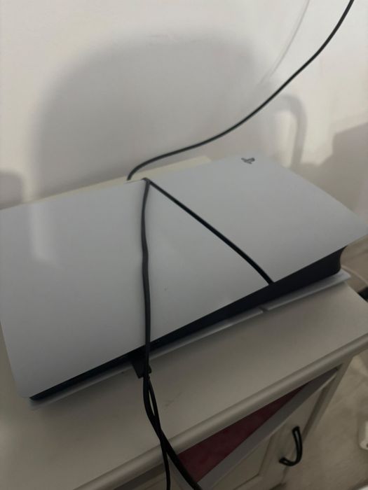 Ps5 digital 850 +2 controllere