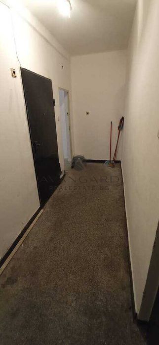 Продава се Тристаен апартамент в Пловдив, Тракия - 60 кв.м за 1869 €/кв.м - Снимка #8