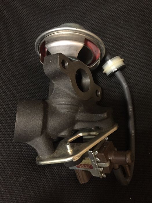 Egr клапан (рециркуляции) для двигателя 1Kz