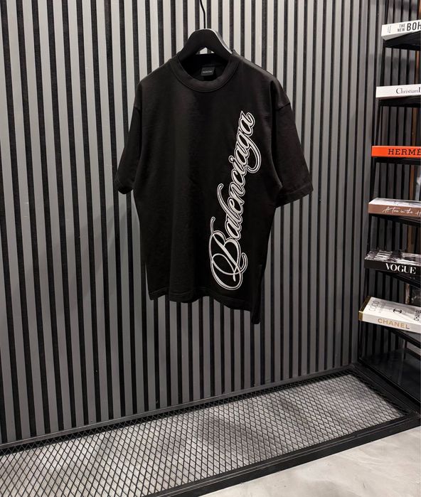 Продавам топ модели Тениски на Balenciaga , Amiri , Etro, Loro Piana