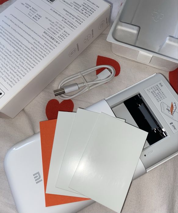Xiaomi Pocket Photo Printer — мини фотопринтер ZINK