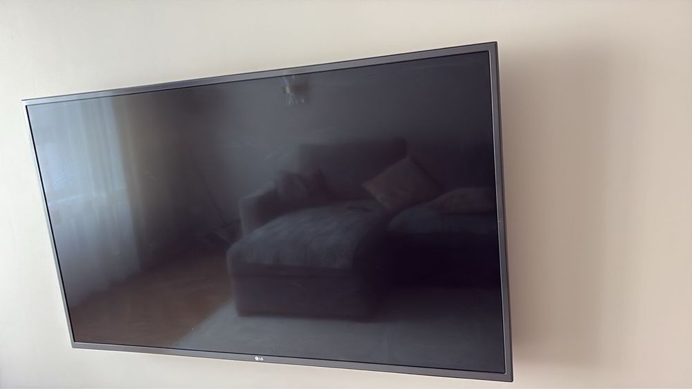 Телевизор LG смарт