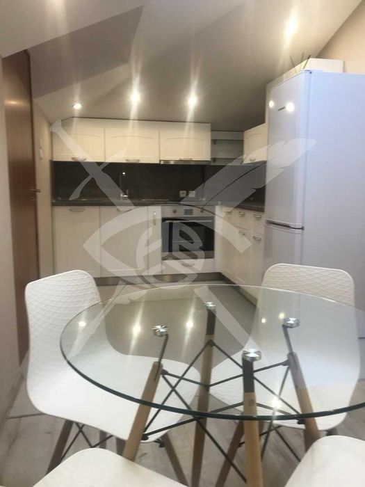 Дава се под наем Етаж от къща в София, Требич - 55 кв.м за 528.36 € - Снимка #2