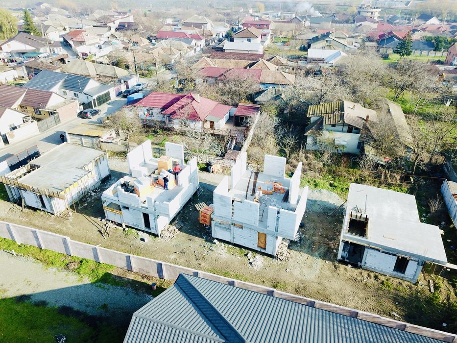 Vand Vila P+E in Oras Ovidiu