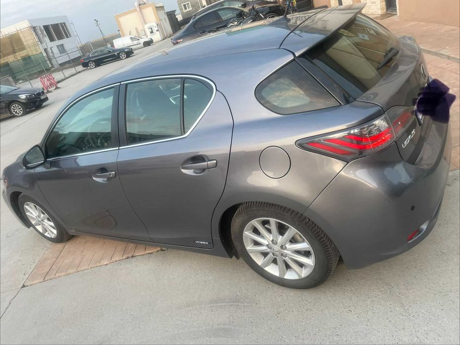 Vand auto Lexus CT 200H