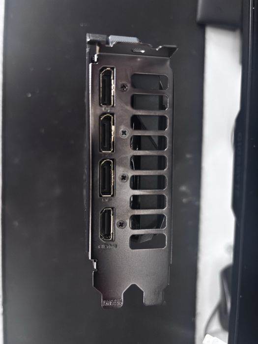 Placa video gigabyte oc x3 rtx 5060 8gb