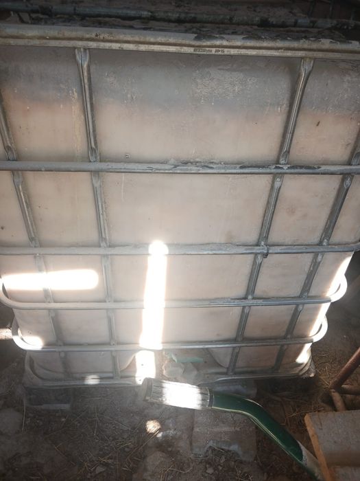 Vând  o cantitate mare de unsoare