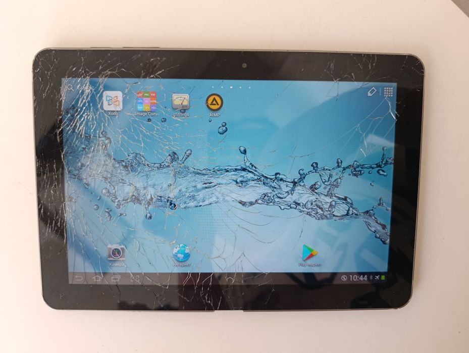 Планшет Самсунг таб2  10дюймов