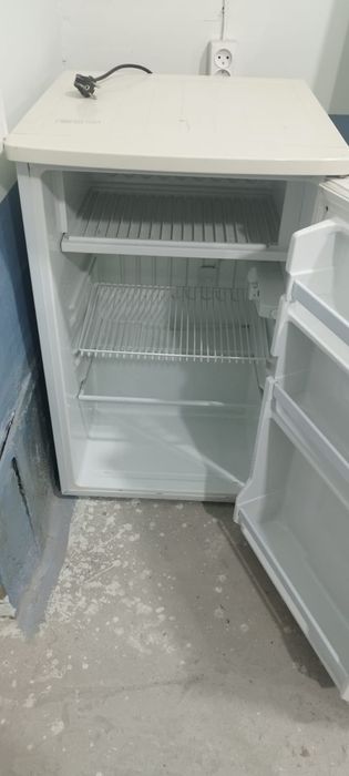 Холодильник в хорошем состоянии