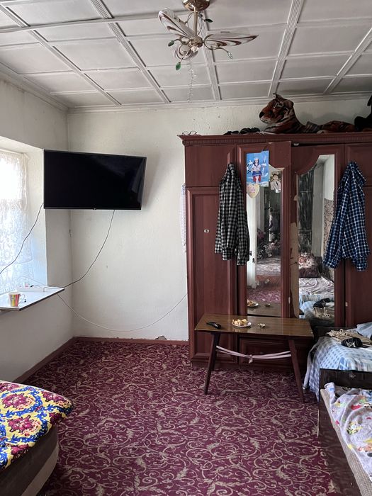 Продается дом 1,5 сотки 2 ком Аэропорт