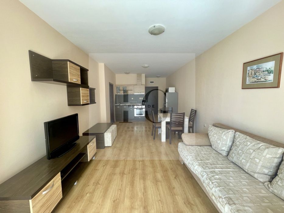 Продава се Двустаен апартамент в Свети Влас - 90 кв.м за 1183 €/кв.м - Снимка #13