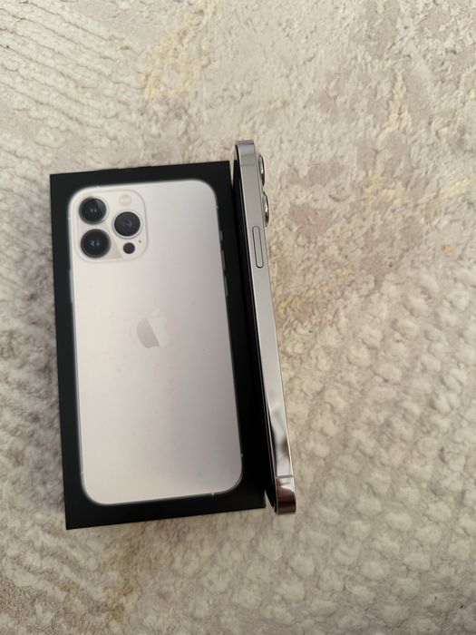 Продам iPhone 13 Pro Max