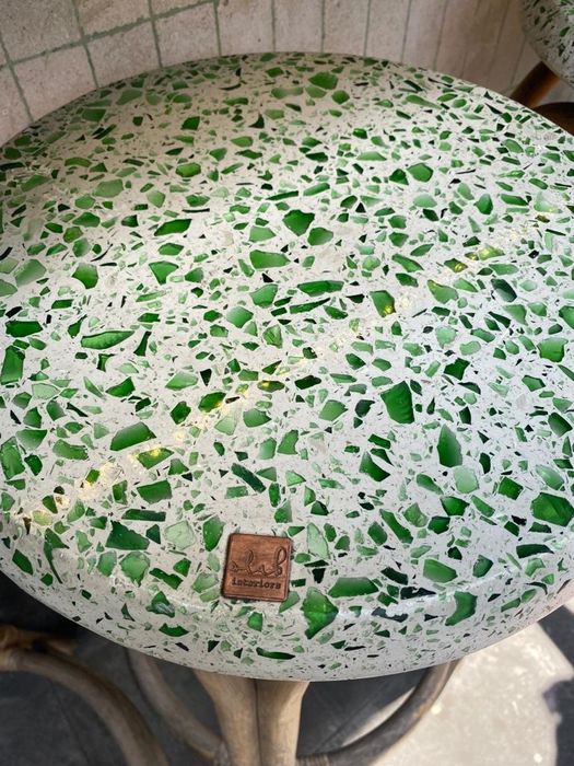 Sticlă colorată sort pentru mozaic