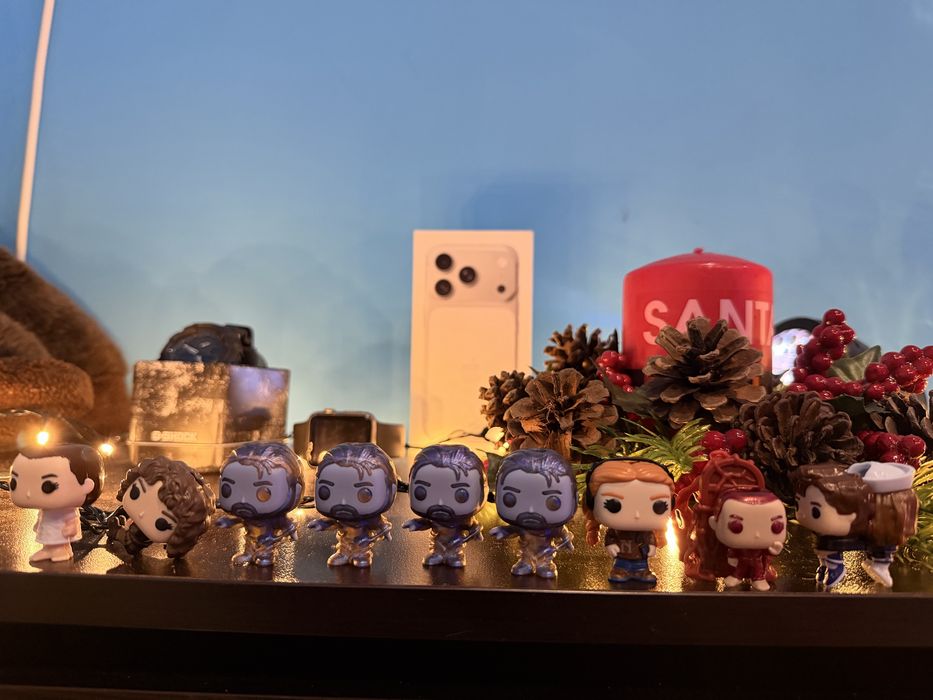 Stranger things kinder фигурки