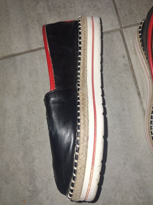 LOVE MOSCHINO Еспадрили
* Проверете уебсайта за най-новите цени