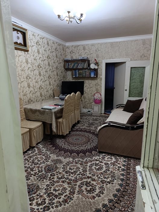 11 kvartal  2*3/2/4 Uy mebel texnikasi blian sotiladi