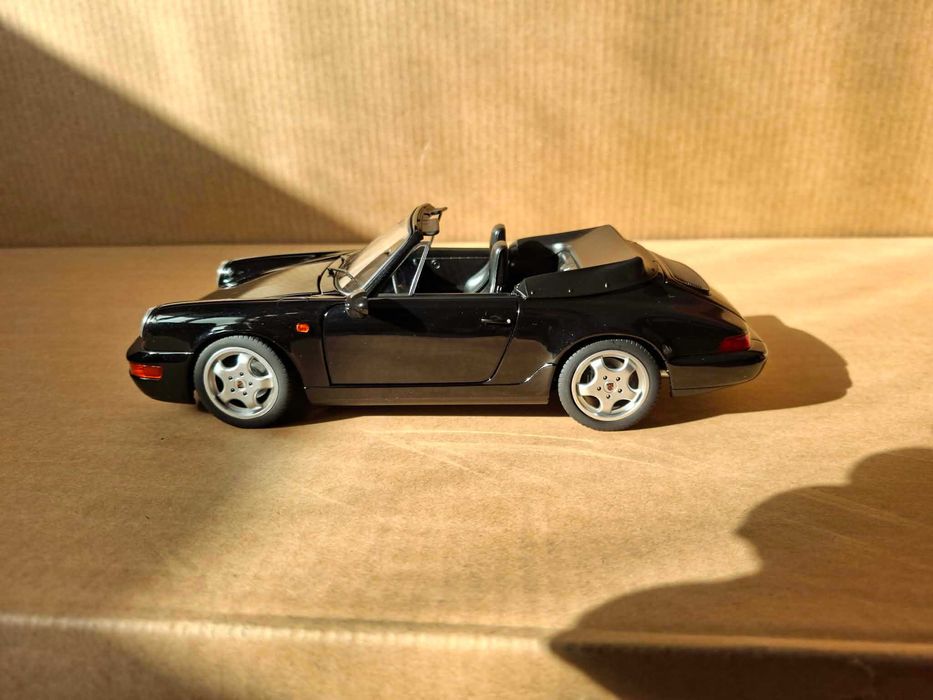 Porsche 911 Carrera 4 cabrio 1990 Norev 1:18