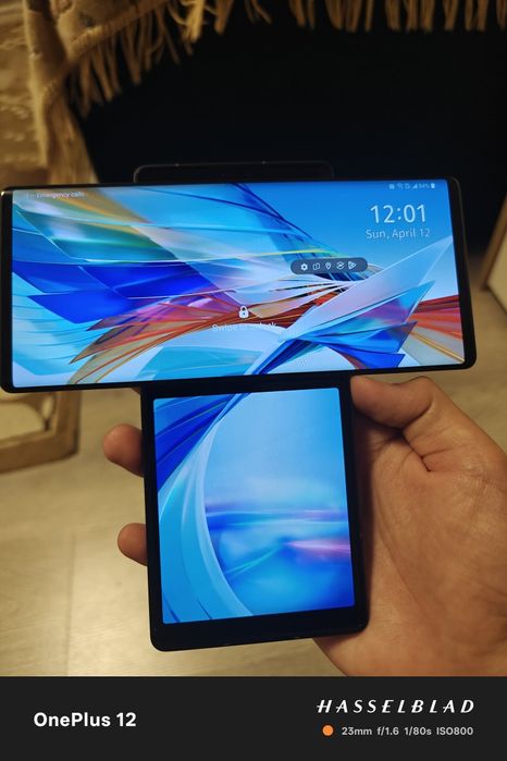 смартфон Lg wing