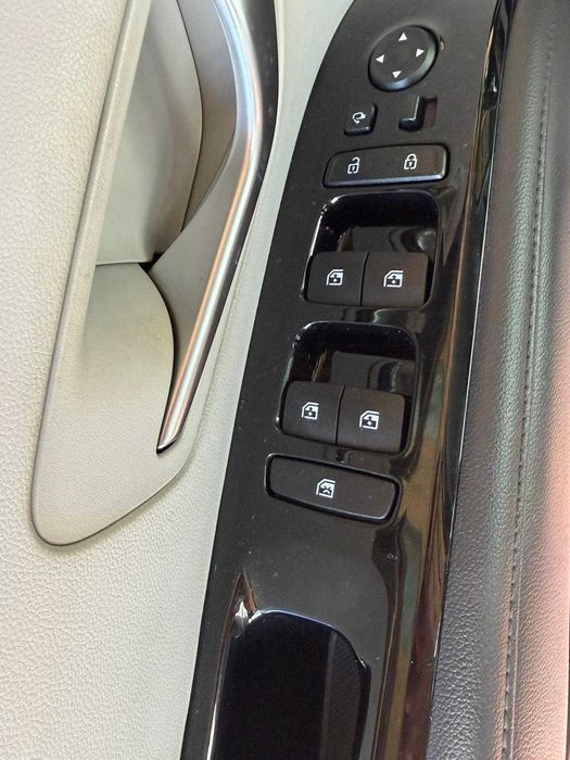 Hyundai Tucson 1,6T-GDi 230CP Hybrid 4WD 6AT Premium