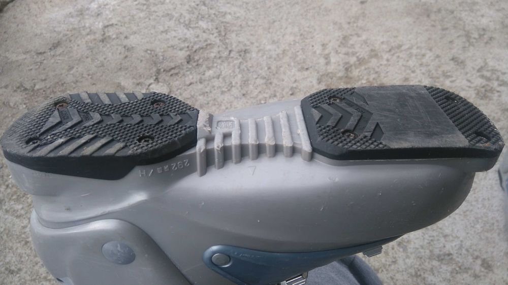 Ски обувки Munari