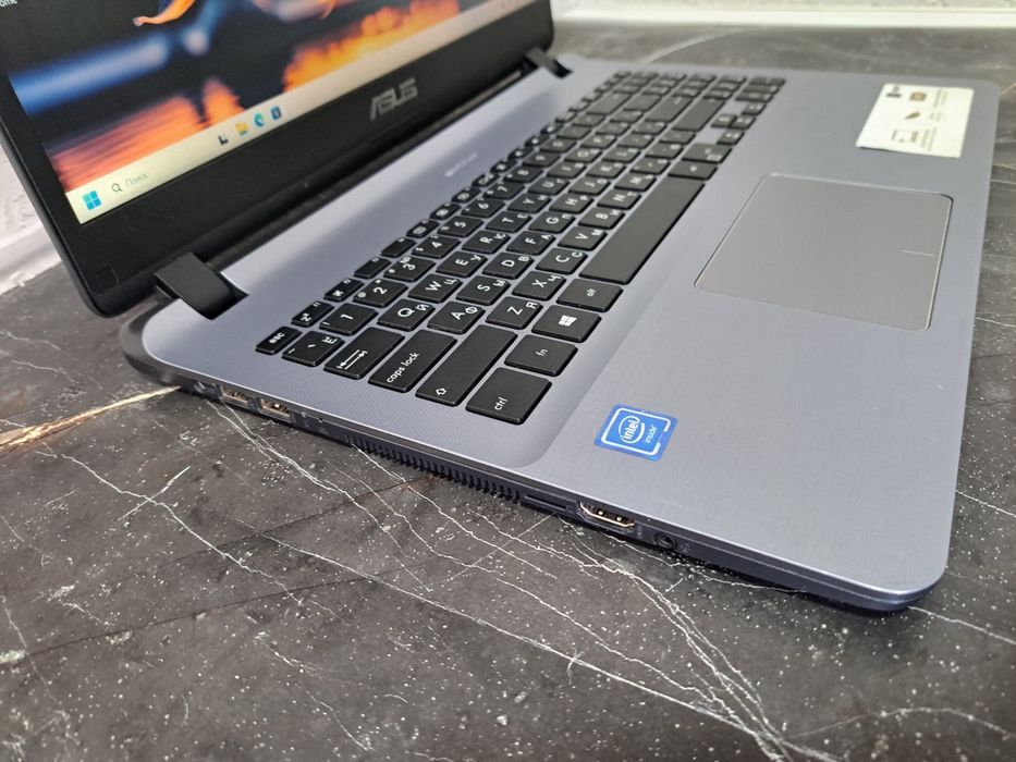 Продам ультрабук ASUS X507MA (идеал)