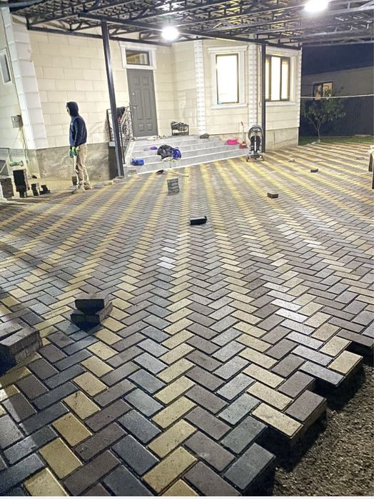 Укладка брусчатки