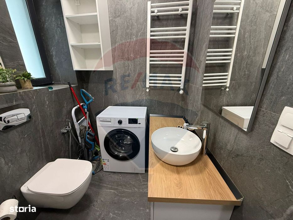 Apartament cu 2 camere de închiriat în zona Ultracentral