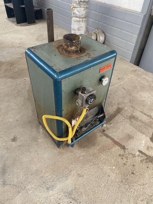 Газовый котел, напольный