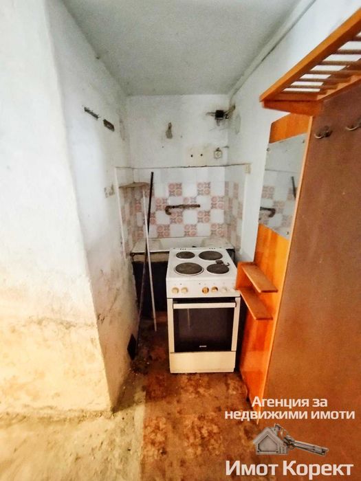 Продава се Етаж от къща в Асеновград - 120 кв.м за 404 €/кв.м - Снимка #8