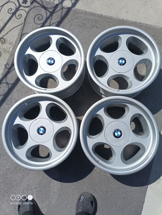 Jante BMW R17 sí R18