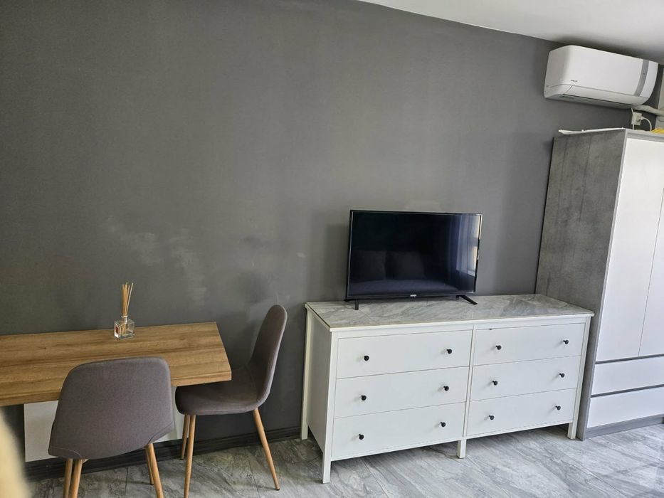 Дава се под наем Едностаен апартамент в София, Изток - 38 кв.м за 328.95 € - Снимка #3