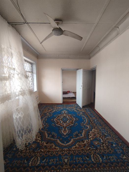 Куйлик Coca Cola тарафда 4 хонали ховли дача ижарага берилади