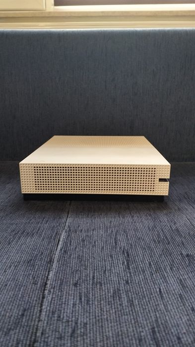 Xbox cip grafic defect,stare estetica 9 din 10 Campenesti • OLX.ro