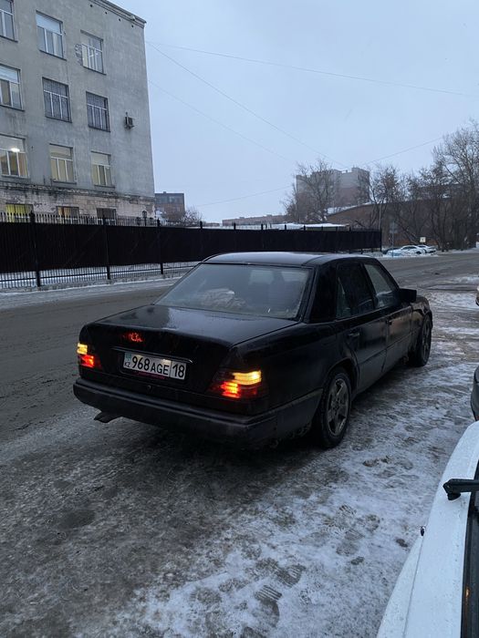 Продам мерседес w124
