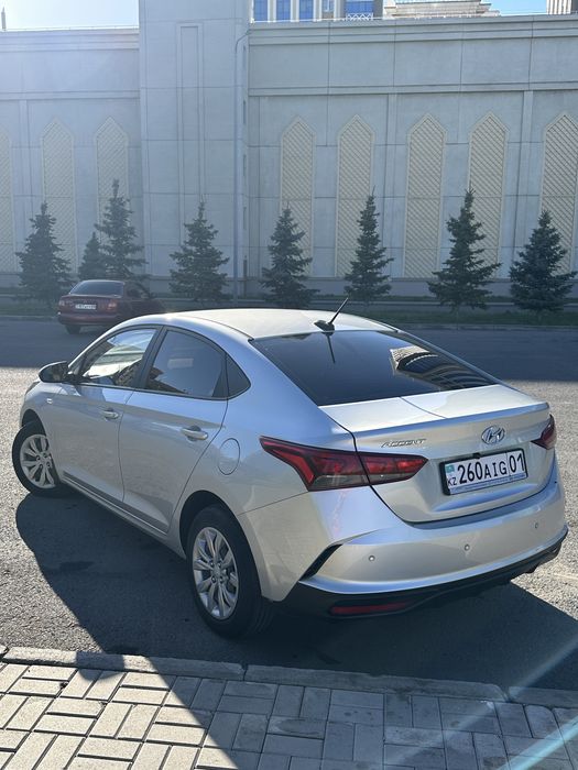 Hyundai Accent 2021 продаю