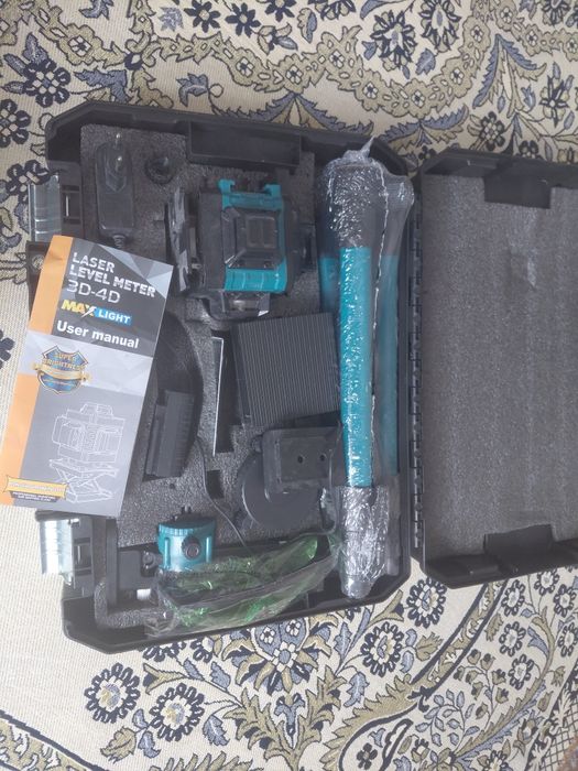 Срочно проддам лазерный урувень