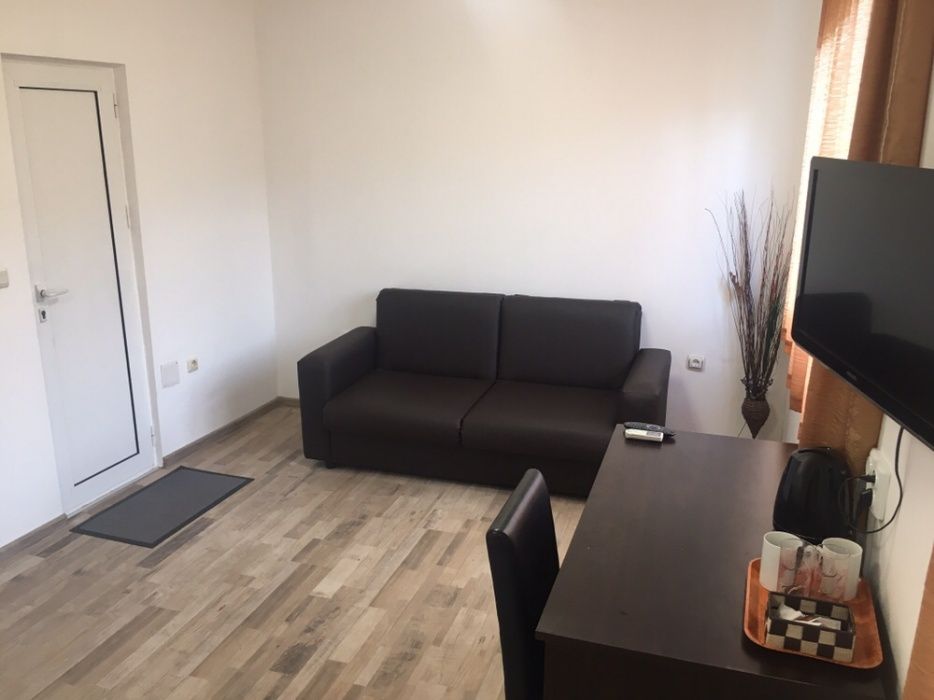 Апартамент за нощувки в Бургас - самостоятелен стая