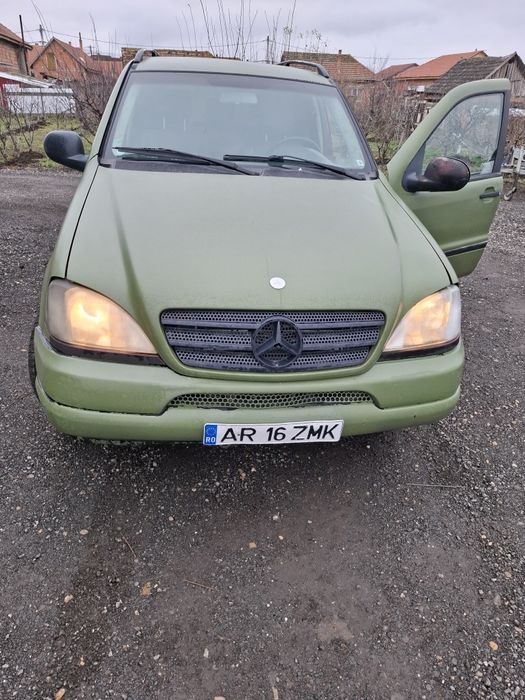 Mercedes ML 270  W 163