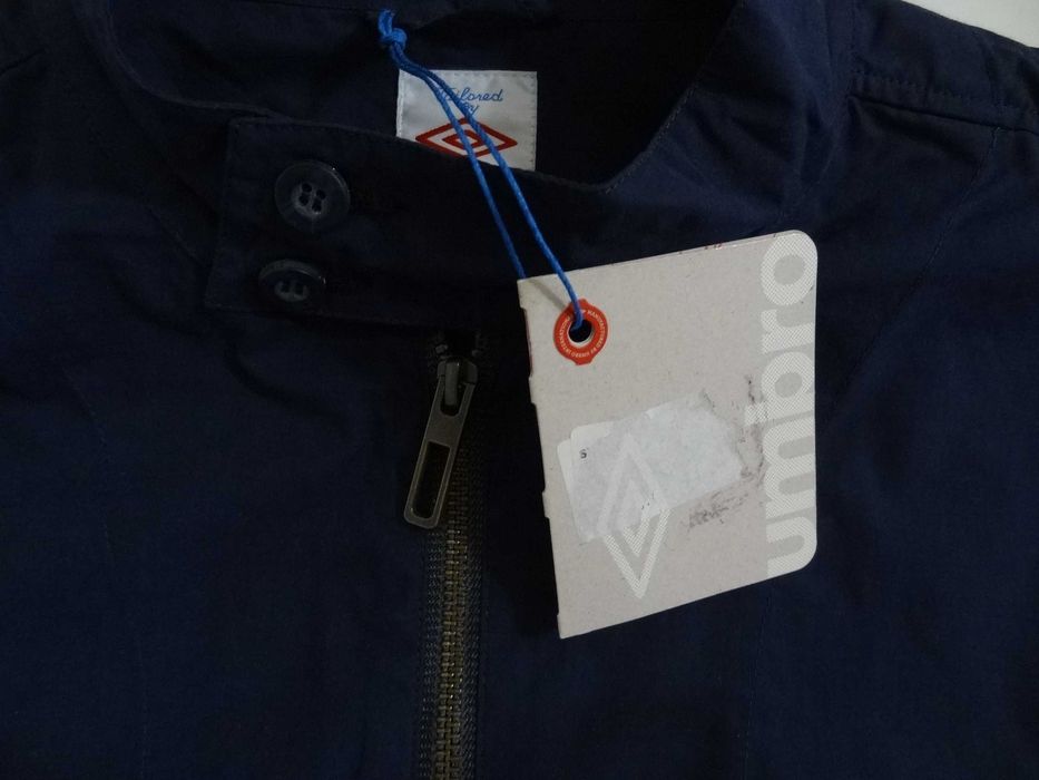 UMBRO,размер  L,ново,мъжко преходно яке,тип бомбър