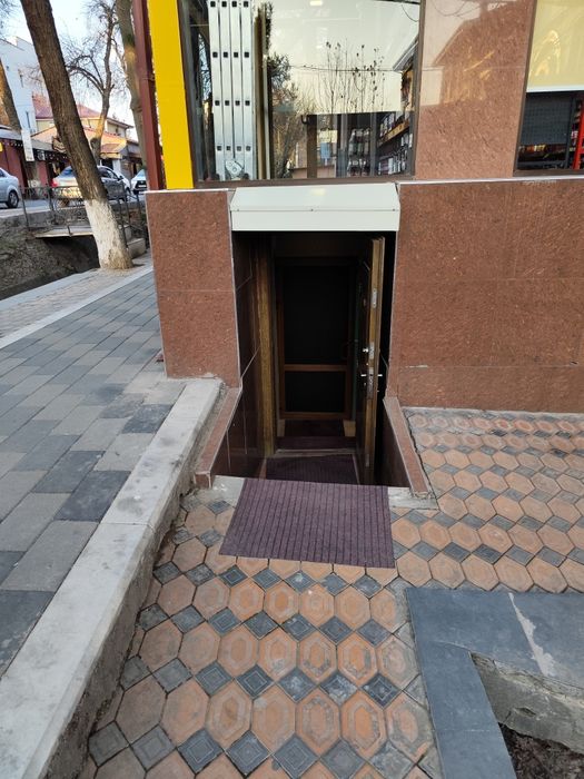 Свая аренда помещения 33 м2 в центре