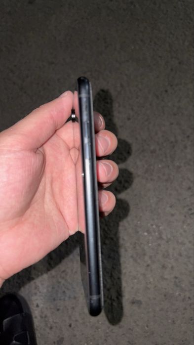 Apple iPhone XR 64GB