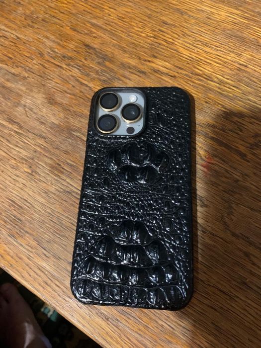 Iphone 15 pro max titan