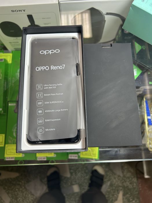 Продам телефон OPPO Reno 7