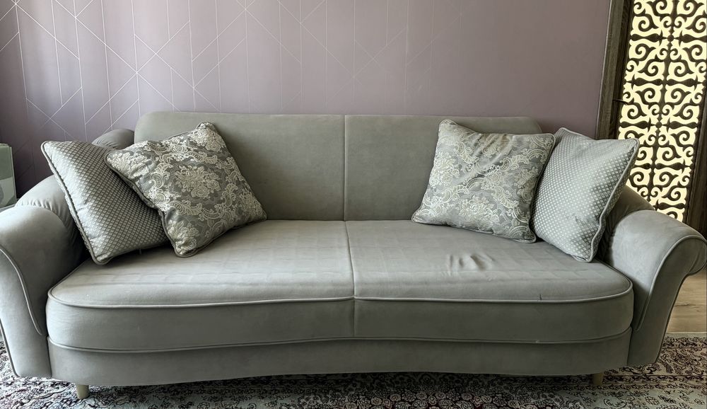 Диван со спальным местом