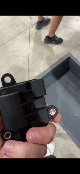 Motoras clapeta electronica revxhaust